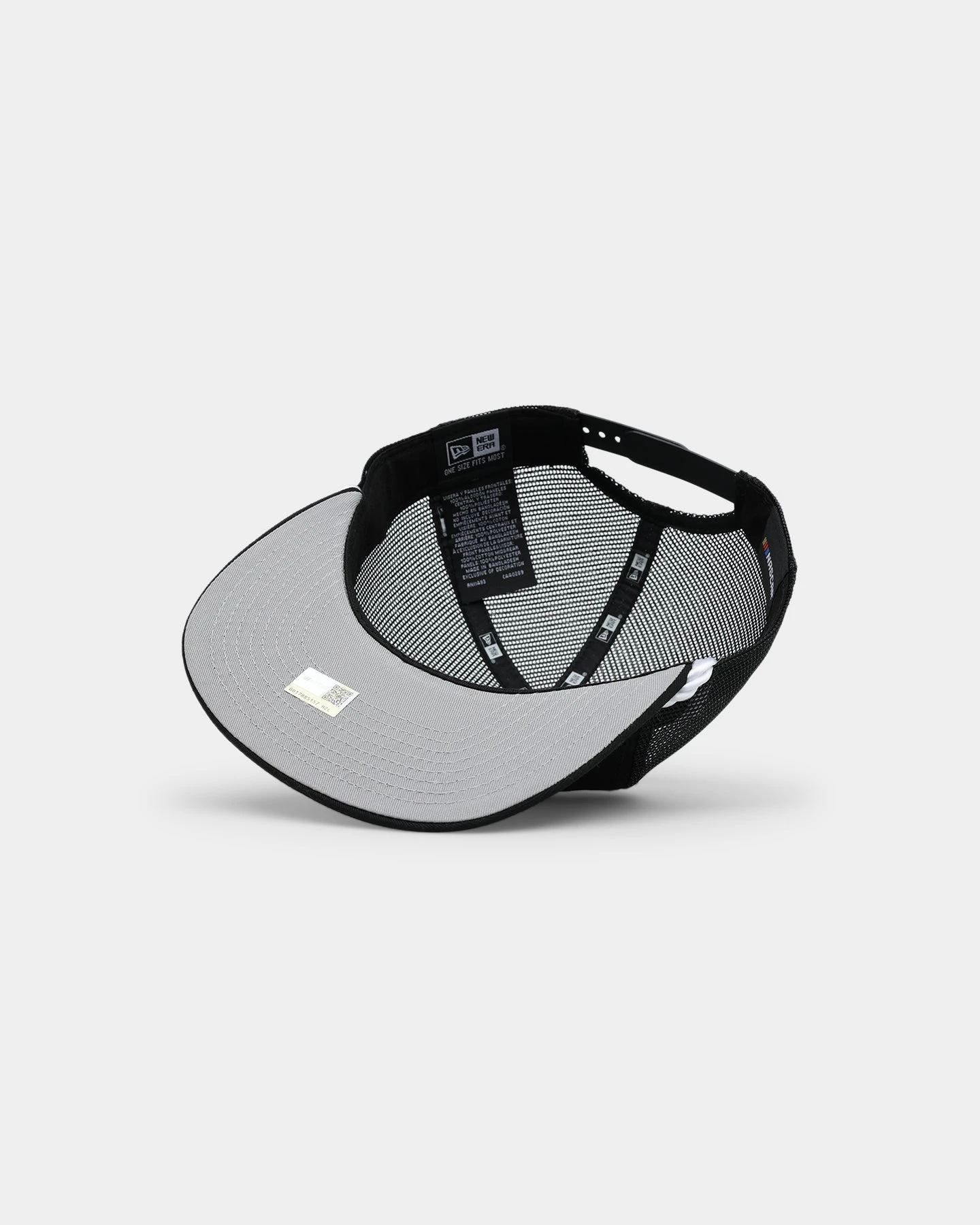 New Era X Nascar Sponsors Black 48 Golfer Trucker Snapback Black 8 New Era X Nascar Sponsors Black 48 Golfer Trucker Snapback Black - Image 6