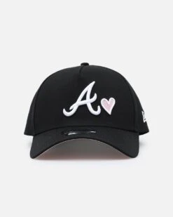 New Era Atlanta Braves 'Pink Satin Hearts' 9FORTY A-Frame Snapback Black/White