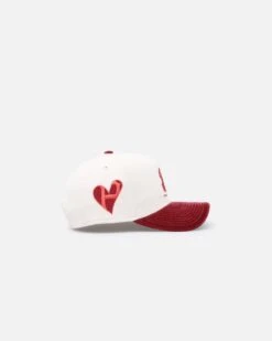 New Era Pittsburgh Pirates 'Premium Corduroy Velvet' 9FORTY A-Frame Snapback Chrome White/Cardinal 13 New Era Pittsburgh Pirates 'Premium Corduroy Velvet' 9FORTY A-Frame Snapback Chrome White/Cardinal -Culture Kings 01031854 YE170 default 0040