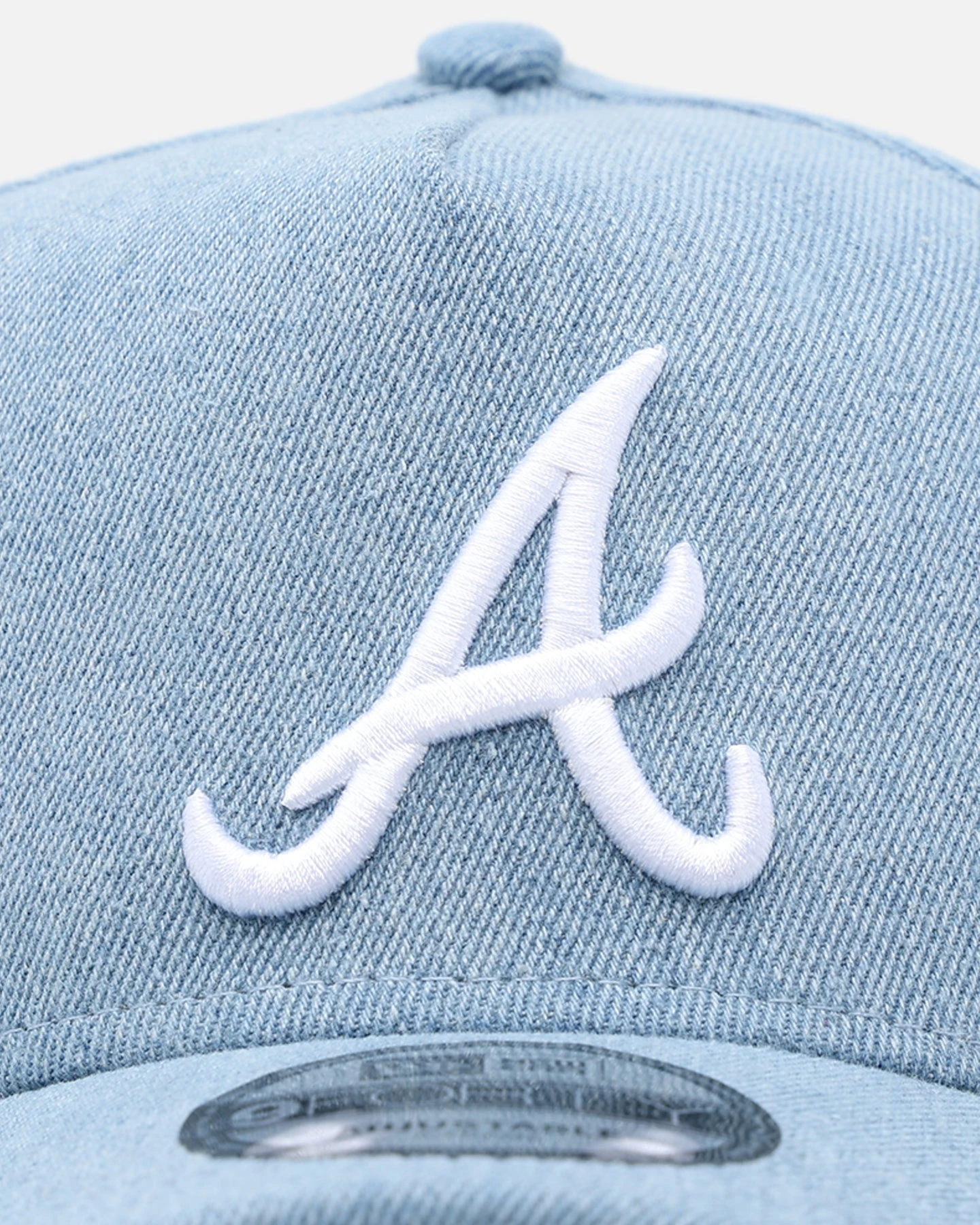 New Era Atlanta Braves 'Denim White' 9FORTY A-Frame Snapback Denim/Wheat/White 8 New Era Atlanta Braves 'Denim White' 9FORTY A-Frame Snapback Denim/Wheat/White - Image 6
