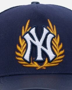 Pro Standard New York Yankees Fast Lane Trucker Strapback Midnight Navy -Culture Kings 01033005 YN303 default 00060