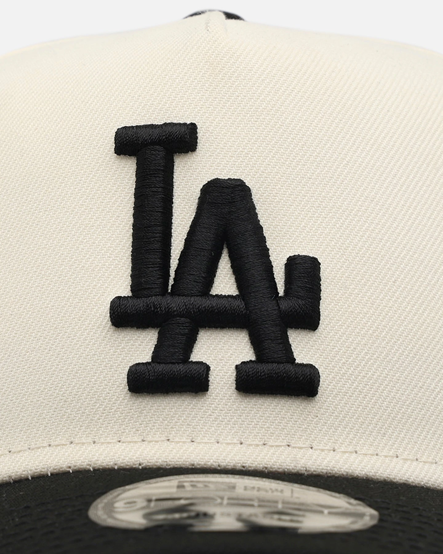 New Era Los Angeles Dodgers 'Viva Los Dodgers' 9FORTY A-Frame Snapback Chrome/Black 7 New Era Los Angeles Dodgers 'Viva Los Dodgers' 9FORTY A-Frame Snapback Chrome/Black - Image 5