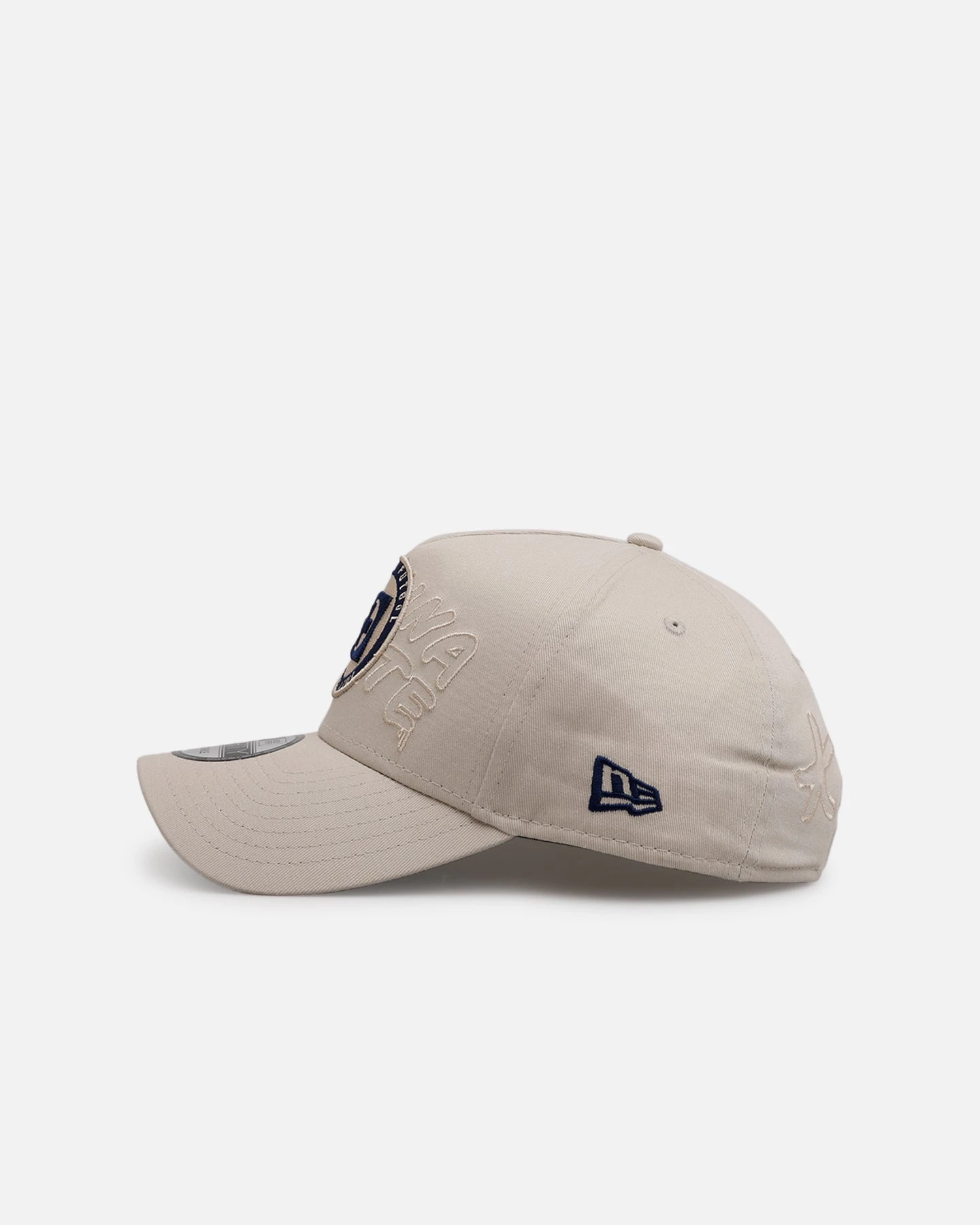 New Era Cruz Azul 'Mexico Spring Delivery' 9FORTY A-Frame Snapback Chrome 6 New Era Cruz Azul 'Mexico Spring Delivery' 9FORTY A-Frame Snapback Chrome - Image 4