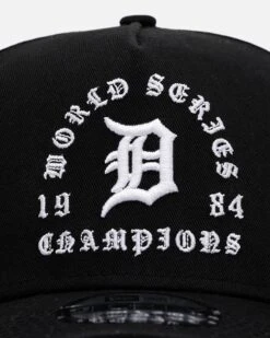 New Era Detroit Tigers 'Gothic Arch 2.0' 9FORTY A-Frame Snapback Black/White -Culture Kings 01034325 YB012 default 0050