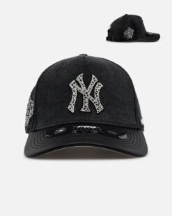 Pro Standard New York Yankees 'Yankees Raffia Applique' Strapback Black Acidwash