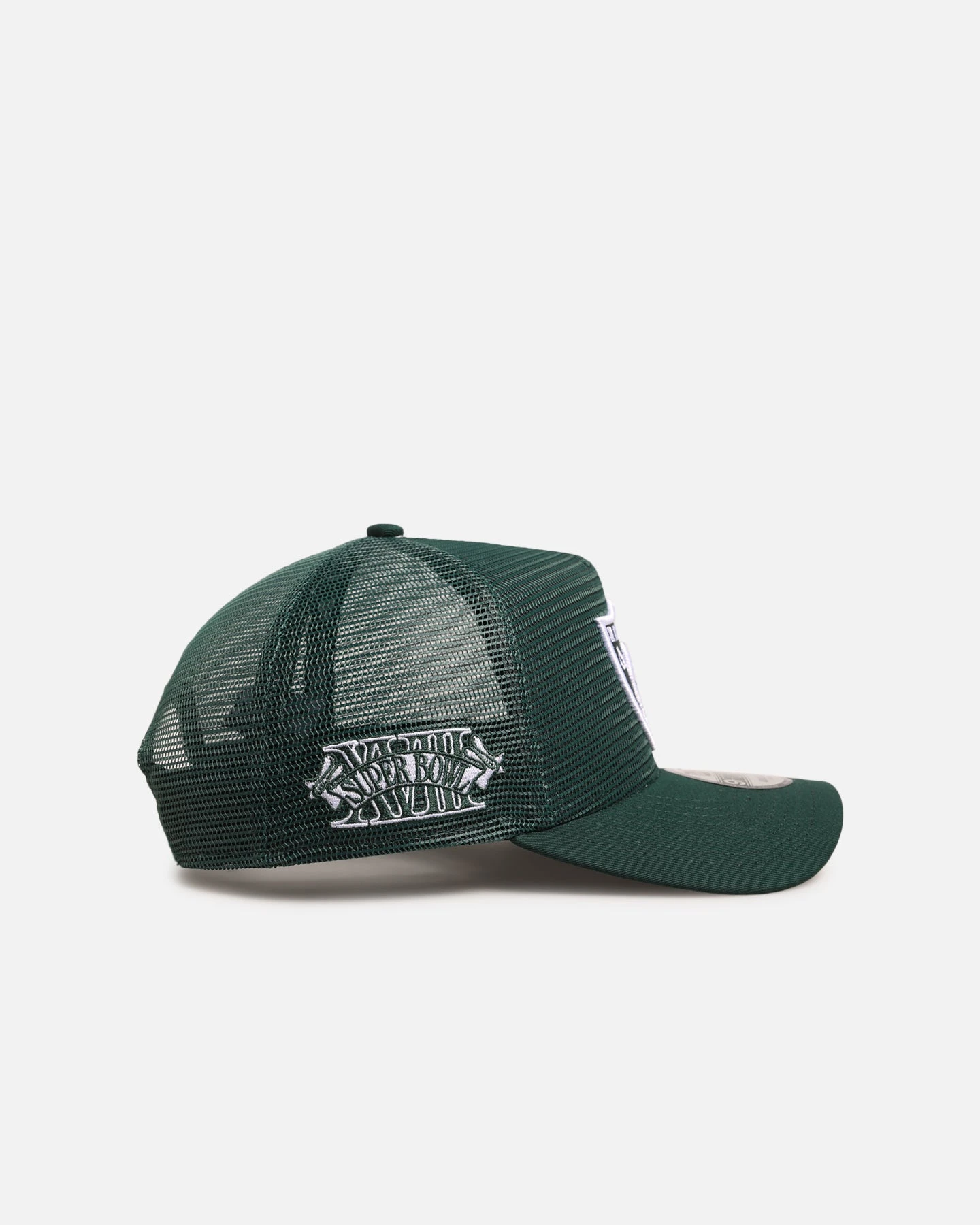 New Era Las Vegas Raiders 'Polychromatic Mesh' 9FORTY A-Frame Snapback Dark Green/White 5 New Era Las Vegas Raiders 'Polychromatic Mesh' 9FORTY A-Frame Snapback Dark Green/White - Image 3