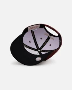 Mitchell & Ness New York Yankees 'Vintage Burgundy' Pro Pinch Snapback Burgundy -Culture Kings 01035423 YX500 default 0060