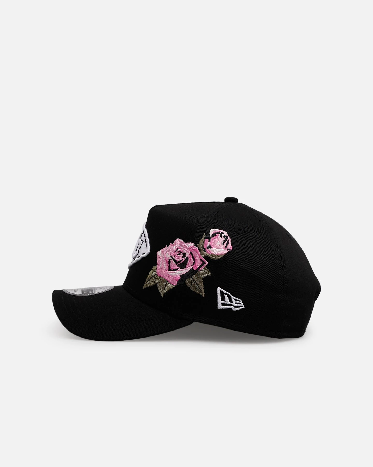 New Era Kansas City Chiefs 'Pink Rose Embroidery' 9FORTY A-Frame Snapback Black/Pink 6 New Era Kansas City Chiefs 'Pink Rose Embroidery' 9FORTY A-Frame Snapback Black/Pink - Image 4