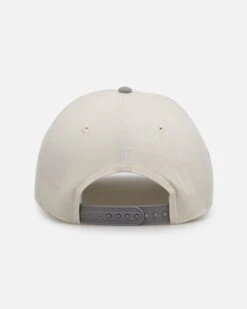 New Era New York Yankees 'Too Clean' 9FORTY A-Frame Snapback Chrome 9 New Era New York Yankees 'Too Clean' 9FORTY A-Frame Snapback Chrome -Culture Kings 01035807 YC808 default 0020