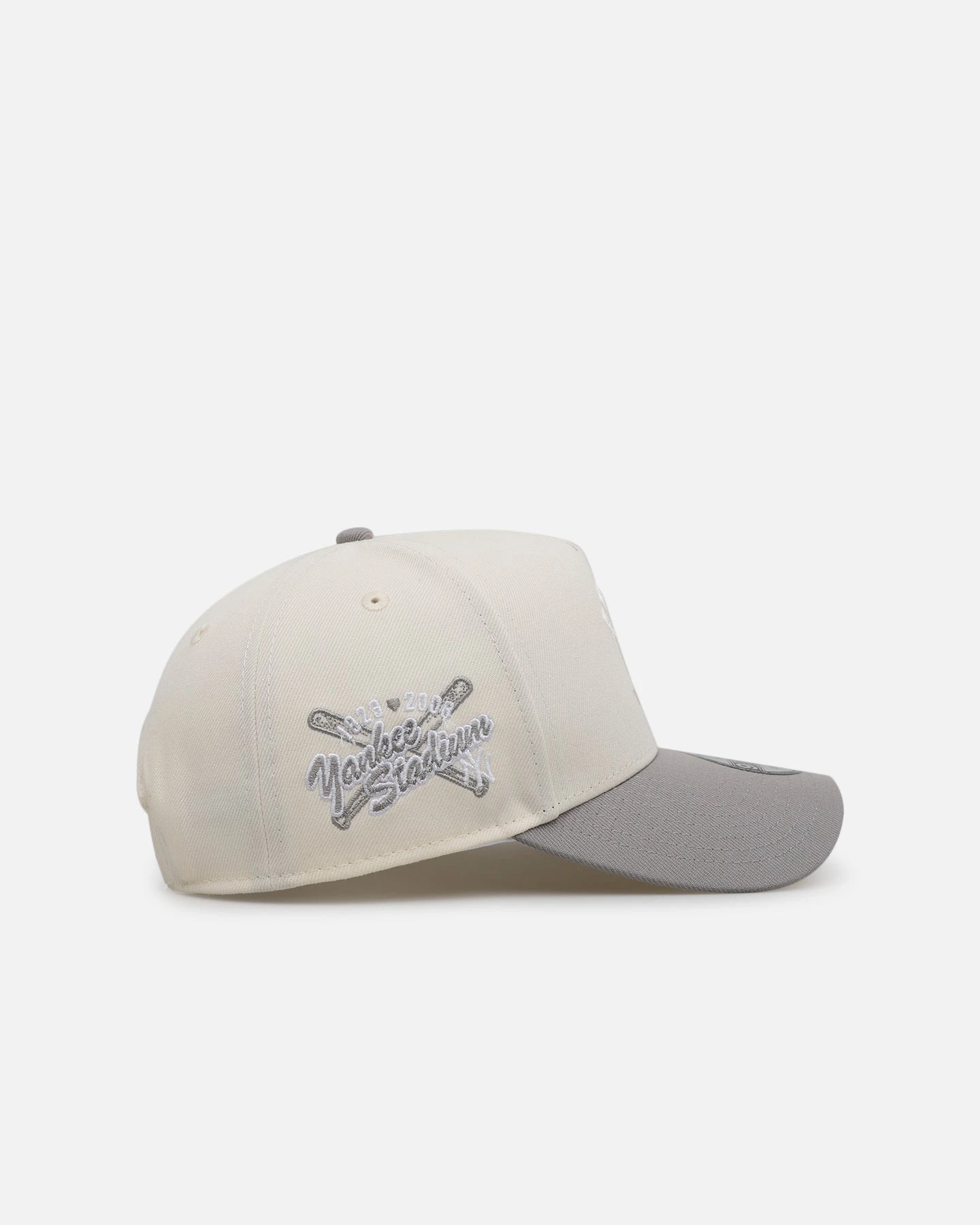 New Era New York Yankees 'Too Clean' 9FORTY A-Frame Snapback Chrome 5 New Era New York Yankees 'Too Clean' 9FORTY A-Frame Snapback Chrome - Image 3