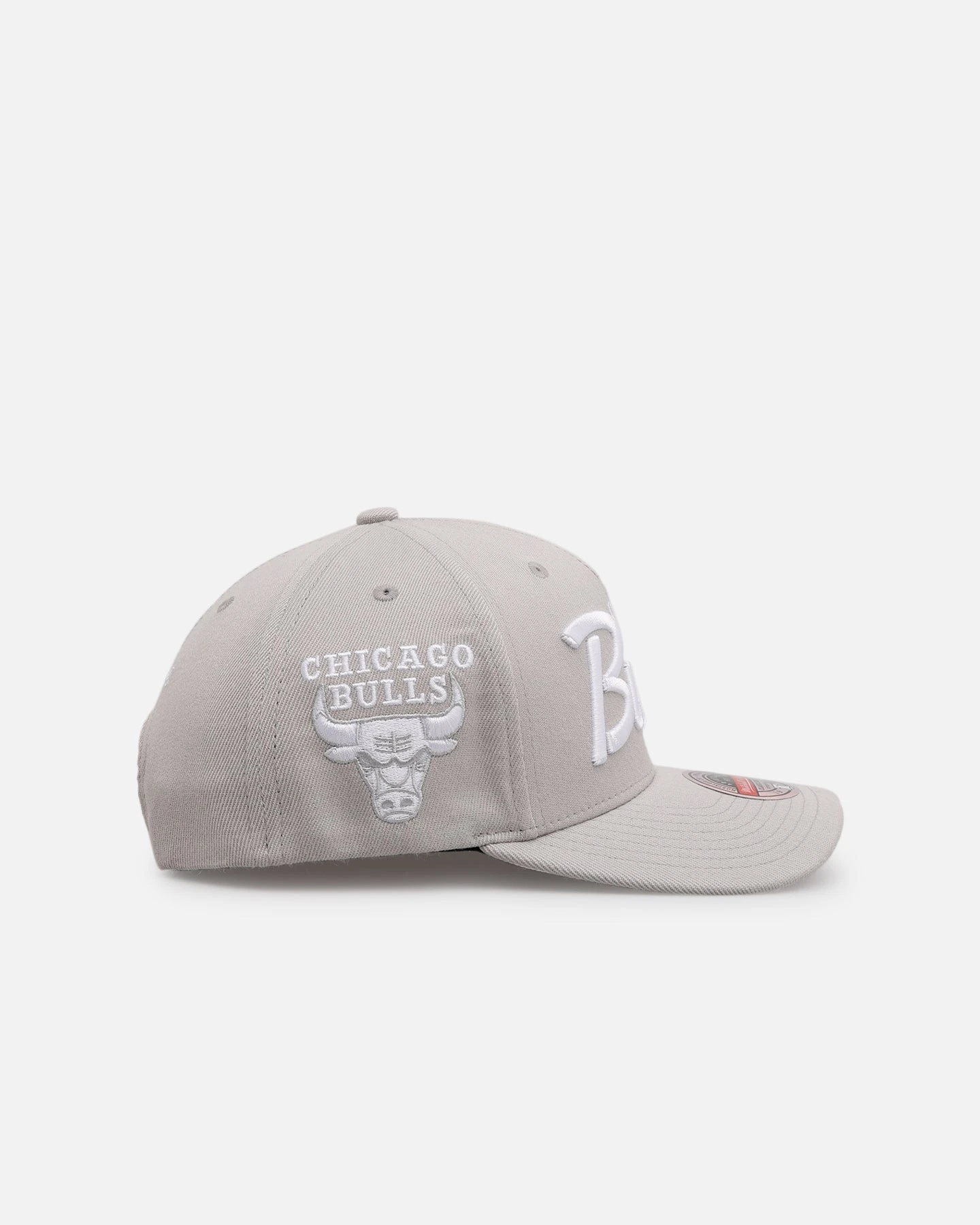 Mitchell & Ness Chicago Bulls 'Gray Tones' MVP Snapback Gray 5 Mitchell & Ness Chicago Bulls 'Gray Tones' MVP Snapback Gray - Image 3