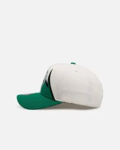 Mitchell & Ness Boston Celtics 'Shark Tooth' Pro Pinch Snapback Cream/Green 11 Mitchell & Ness Boston Celtics 'Shark Tooth' Pro Pinch Snapback Cream/Green -Culture Kings 01036197 YC609 default 0040