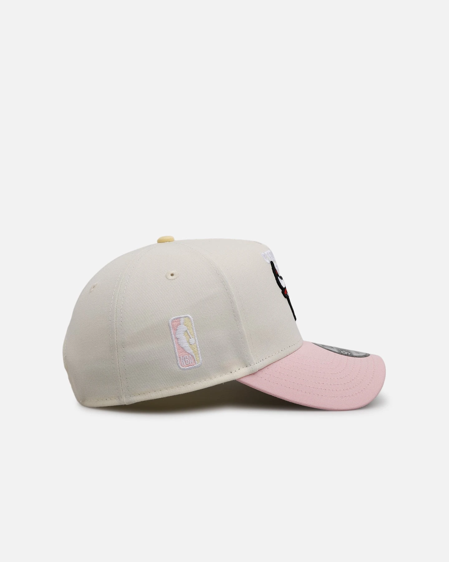 New Era Chicago Bulls 'Pink Lemonade' 9FORTY A-Frame Snapback Pink/Yellow 5 New Era Chicago Bulls 'Pink Lemonade' 9FORTY A-Frame Snapback Pink/Yellow - Image 3