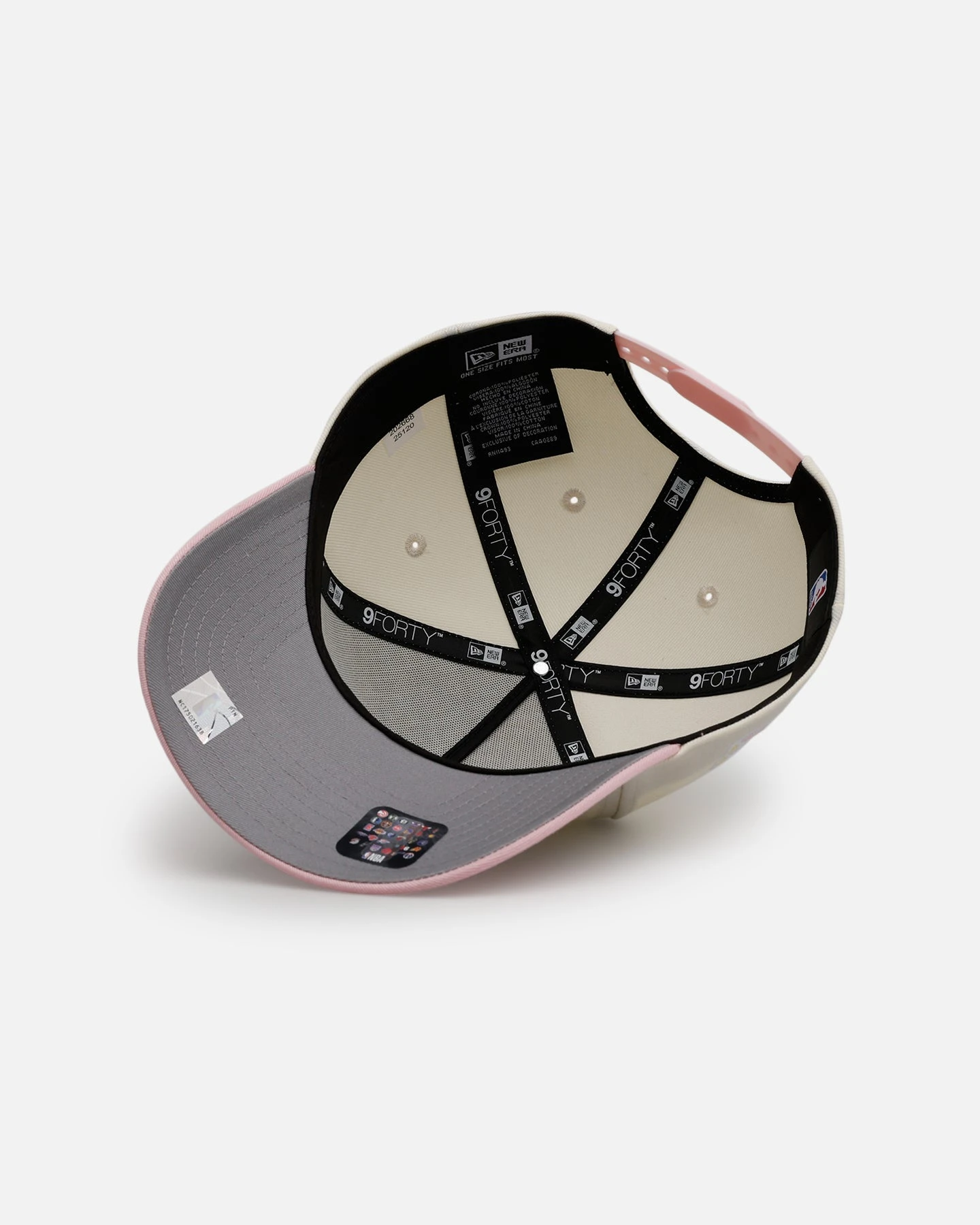 New Era Chicago Bulls 'Pink Lemonade' 9FORTY A-Frame Snapback Pink/Yellow 8 New Era Chicago Bulls 'Pink Lemonade' 9FORTY A-Frame Snapback Pink/Yellow - Image 6