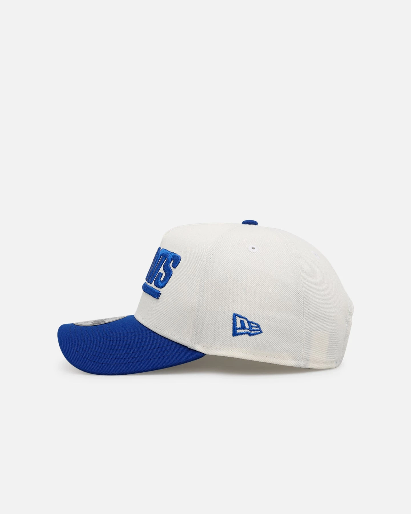 New Era New York Giants 'Chrome Metallic Wordmark' 9FORTY A-Frame Snapback Chrome 6 New Era New York Giants 'Chrome Metallic Wordmark' 9FORTY A-Frame Snapback Chrome - Image 4