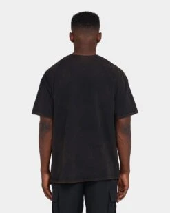 Majestic Athletic Men's Detroit Red Wings Oversize Logo Short Sleeve Vintage T-Shirt Vintage Black -Culture Kings 02028892 YV009 mens 0040