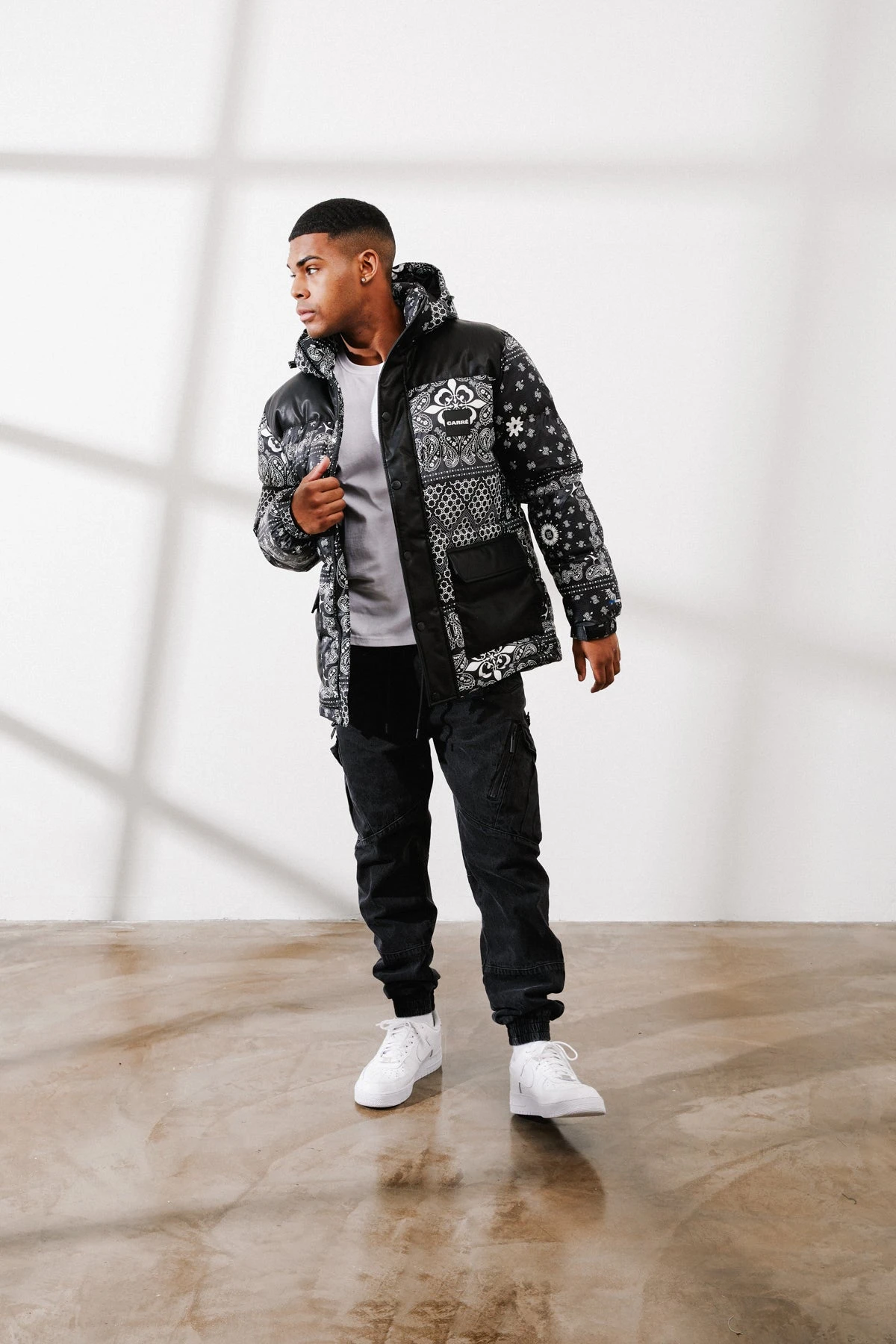 Carre Bandana Ultra Roadman Puffer Jacket Black 4 Carre Bandana Ultra Roadman Puffer Jacket Black - Image 2