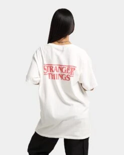 Goat Crew X Stranger Things Group Vintage T-Shirt Off White -Culture Kings 02036592 YO007 womens 0070