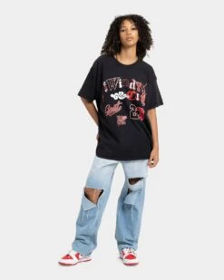 Goat Crew Windy City Vintage T-Shirt Black Wash -Culture Kings 02037430 YB295 womens 0020 39c2839f 5bd4 4e25 a181 0005503cbc38