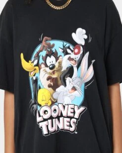 Goat Crew X Looney Tunes Group Vintage T-Shirt Black Wash -Culture Kings 02039063 YB295 womens 0030