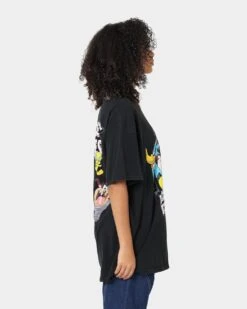 Goat Crew X Looney Tunes Group Vintage T-Shirt Black Wash -Culture Kings 02039063 YB295 womens 0050