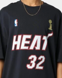 Mitchell & Ness Miami Heat Shaquille O'Neal #32 N&N Oversized T-Shirt Black -Culture Kings 02040338 YV013 mens 0030