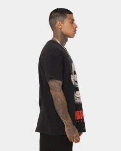 UFC By Goat Crew Conor McGregor Face Vintage T-Shirt Black Wash -Culture Kings 02044544 YB295 mens 0050