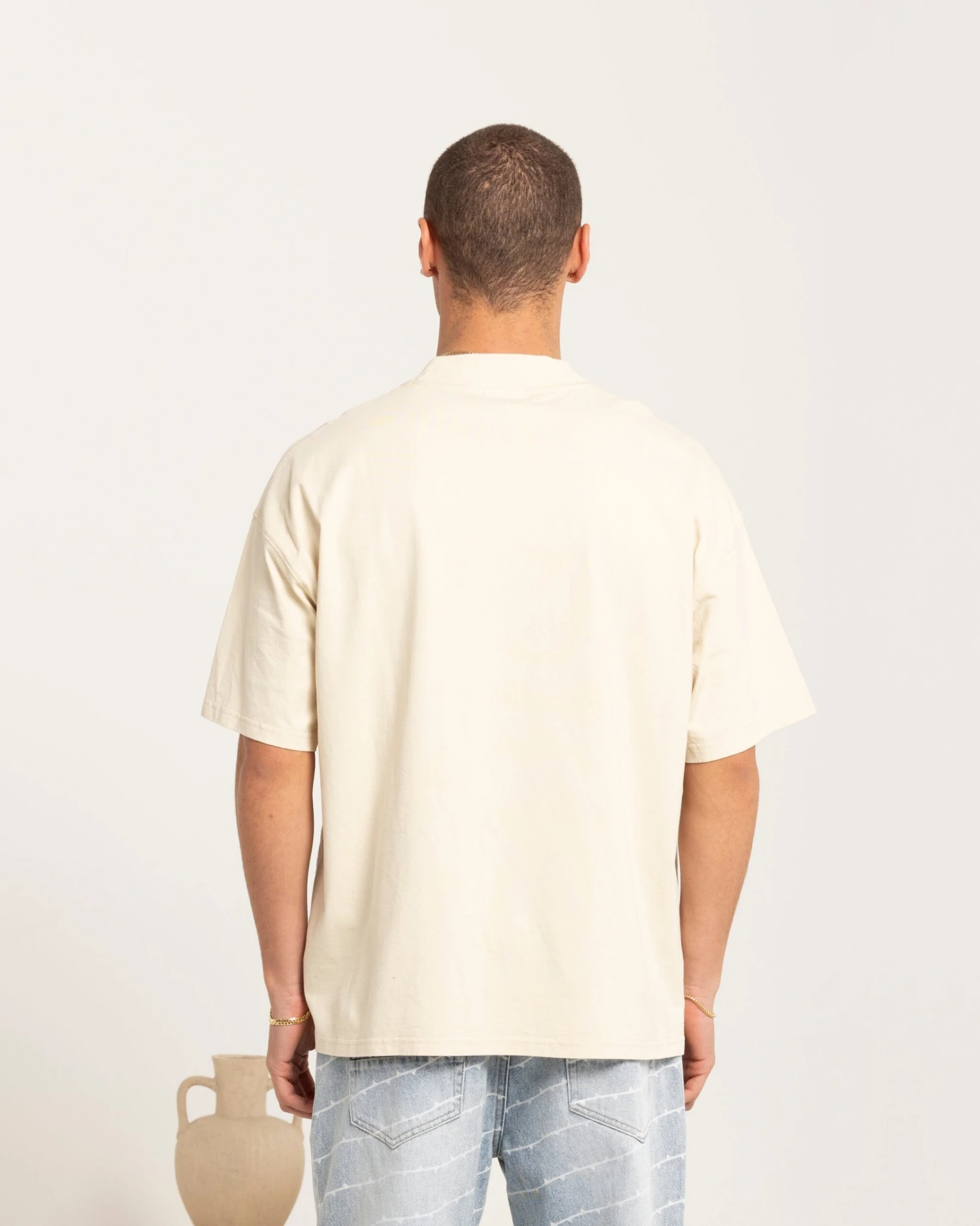 Carre Class Oversized Pocket T-Shirt Light Stone 6 Carre Class Oversized Pocket T-Shirt Light Stone - Image 4