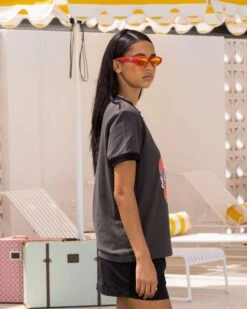 Loiter Gummy Ringer T-Shirt Charcoal -Culture Kings 02045604 YC300 womens 0050