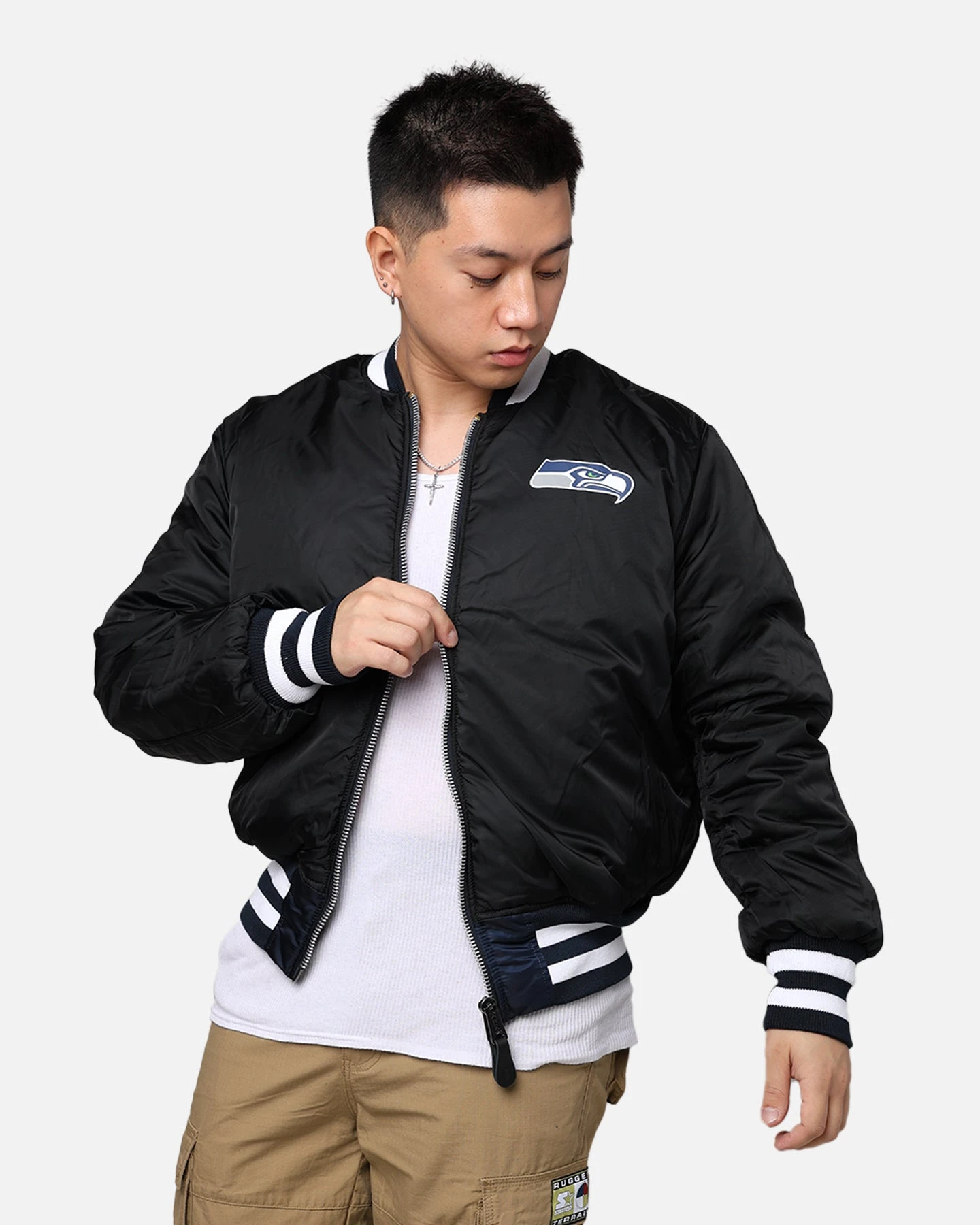 New Era X Alpha Series X NFL Seattle Seahawks MA-1 Bomber Jacket Navy/Black 16 New Era X Alpha Series X NFL Seattle Seahawks MA-1 Bomber Jacket Navy/Black - Image 14