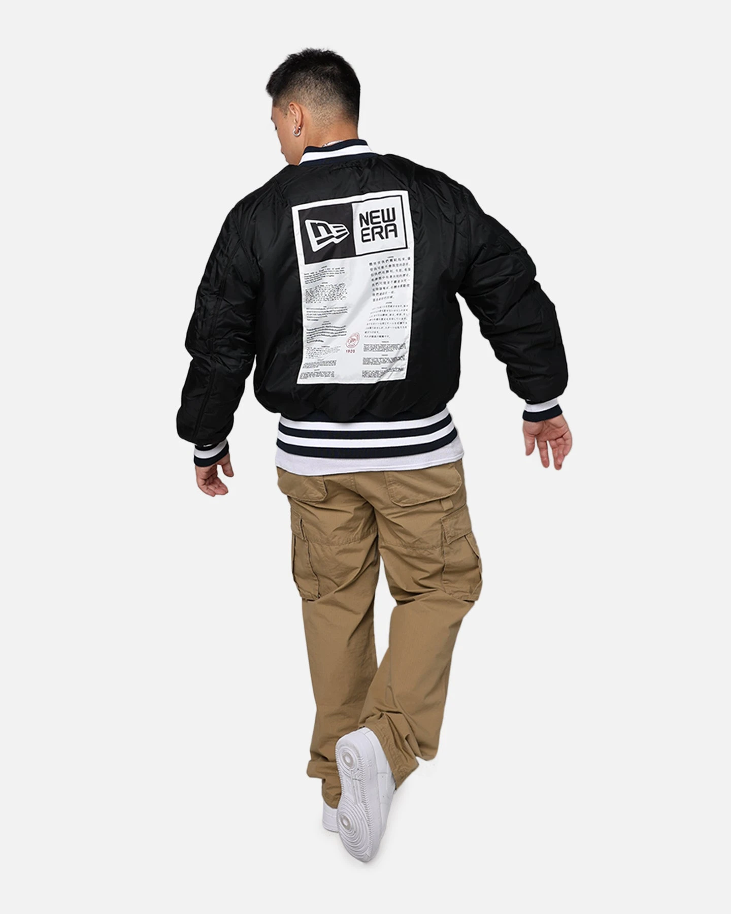 New Era X Alpha Series X NFL Seattle Seahawks MA-1 Bomber Jacket Navy/Black 18 New Era X Alpha Series X NFL Seattle Seahawks MA-1 Bomber Jacket Navy/Black - Image 16