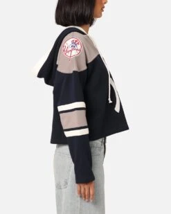 '47 BRAND 47 Brand Women's New York Yankees Cropped Lacer Hoodie Fall Navy -Culture Kings 02046849 YN063 womens 00050