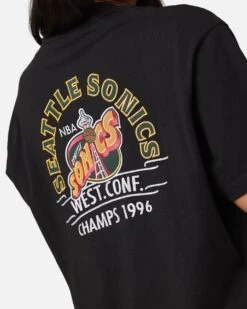 Mitchell & Ness Seattle Sonics Arch T-Shirt Faded Black -Culture Kings 02048518 YB554 womens 0070