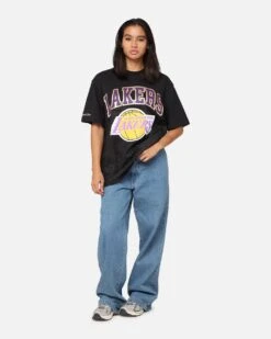 Mitchell & Ness Los Angeles Lakers Year Of The Dragon T-Shirt Faded Black -Culture Kings 02048567 YB554 womens 0020