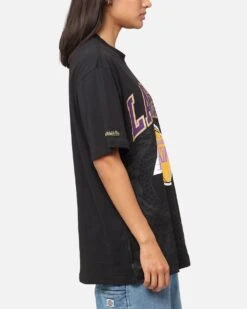Mitchell & Ness Los Angeles Lakers Year Of The Dragon T-Shirt Faded Black -Culture Kings 02048567 YB554 womens 0040