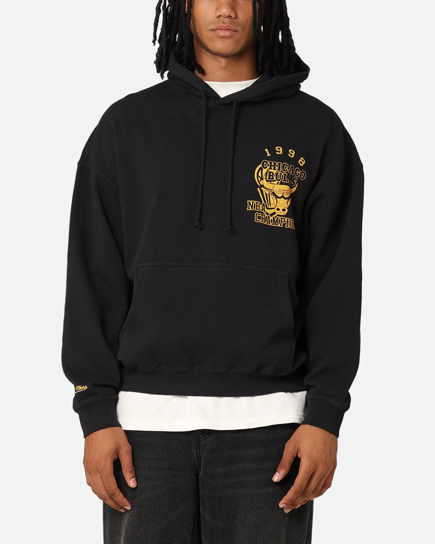 Mitchell & Ness Chicago Bulls Rings Hoodie Faded Black 4 Mitchell & Ness Chicago Bulls Rings Hoodie Faded Black - Image 2