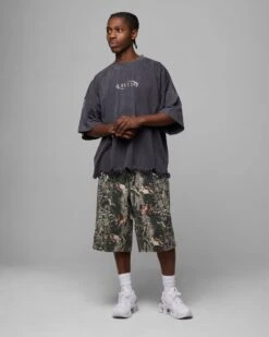 Loiter Excalibur Distressed T-Shirt Washed Black -Culture Kings 02050295 YW607 mens 040 afb0edf5 9093 4fb7 a346 e051695153bc