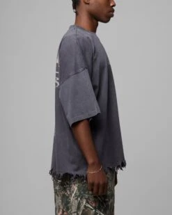 Loiter Excalibur Distressed T-Shirt Washed Black -Culture Kings 02050295 YW607 mens 050 ce6389e6 f598 48f8 a00c 149e4fc01309