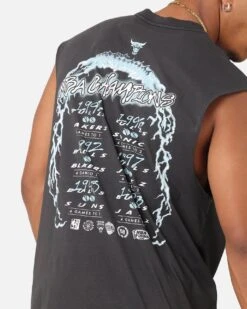 Mitchell & Ness Chicago Bulls Electric Muscle T-Shirt Faded Black -Culture Kings 02050387 YB554 mens 00080