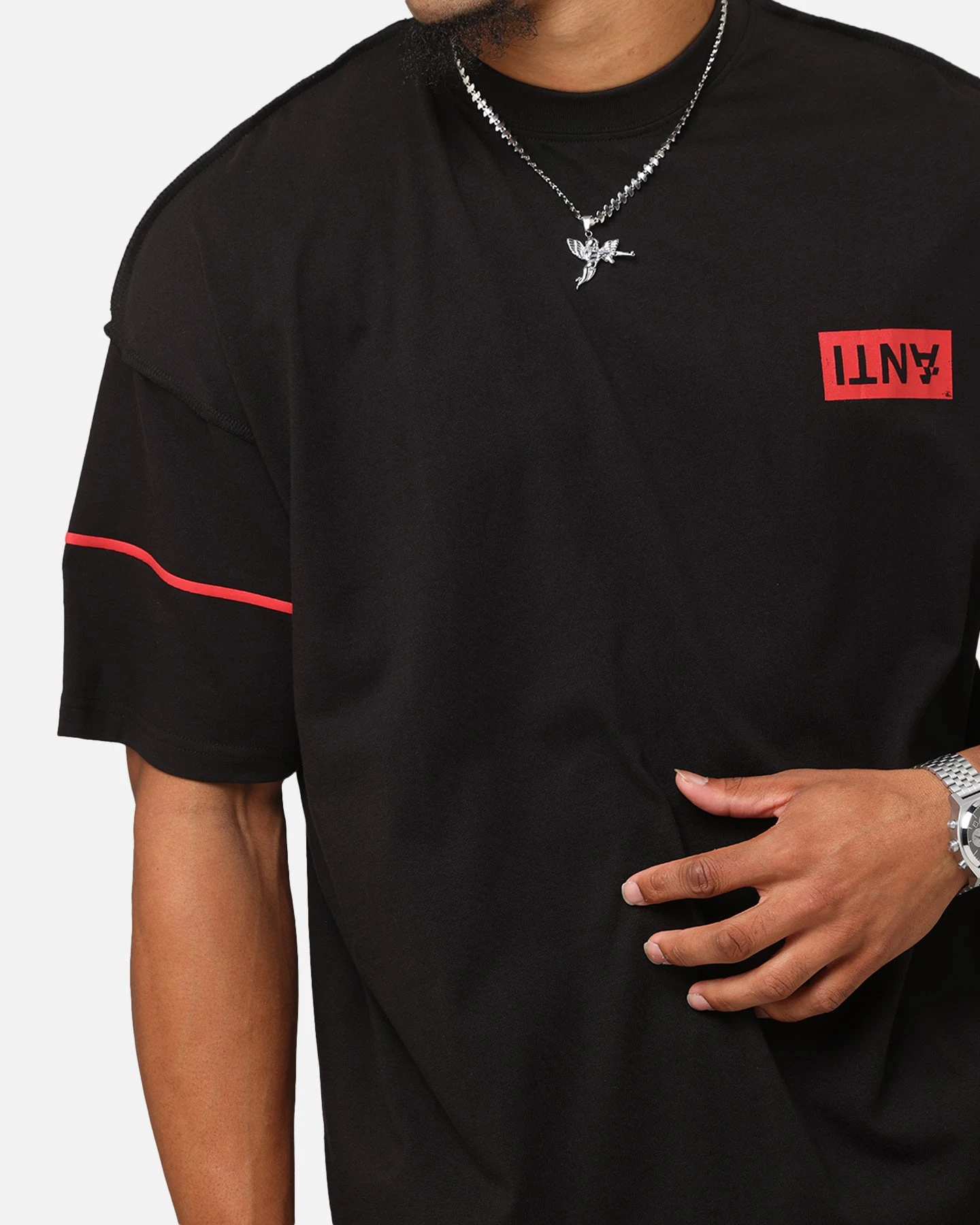 The Anti Order Azero Non Seam Oversized T-Shirt Black/Red 10 The Anti Order Azero Non Seam Oversized T-Shirt Black/Red - Image 8