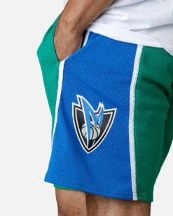 Mitchell & Ness Dallas Mavericks 2004 Swingman Shorts Green/Blue -Culture Kings 02050993 YG612 mens 0060