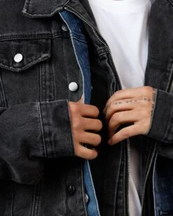 MNML Triple Threat Trucker Jacket Black/Blue 14 MNML Triple Threat Trucker Jacket Black/Blue -Culture Kings 02051812 YB002 mens 0060