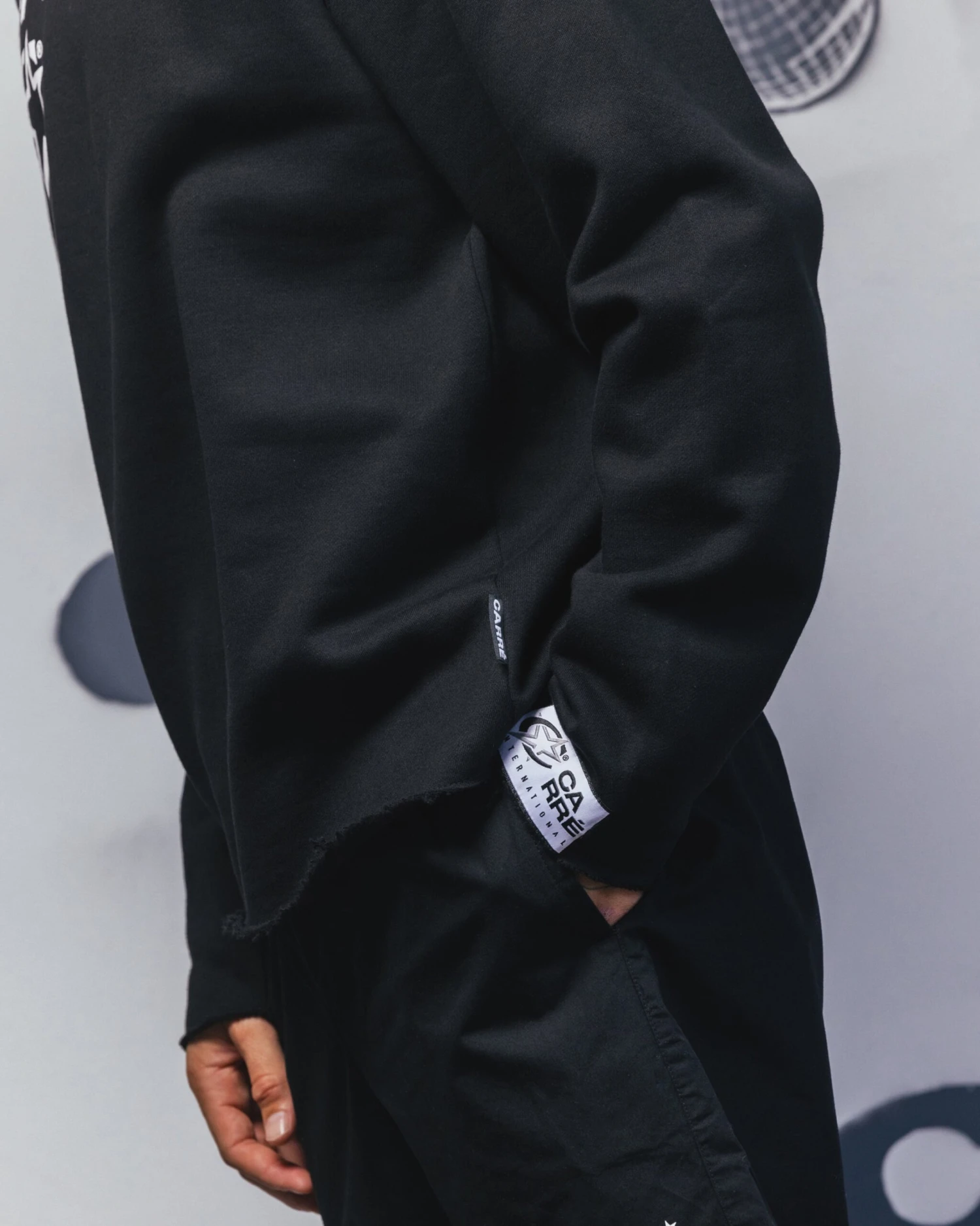 Carre Blackout Crewneck Black 9 Carre Blackout Crewneck Black - Image 7