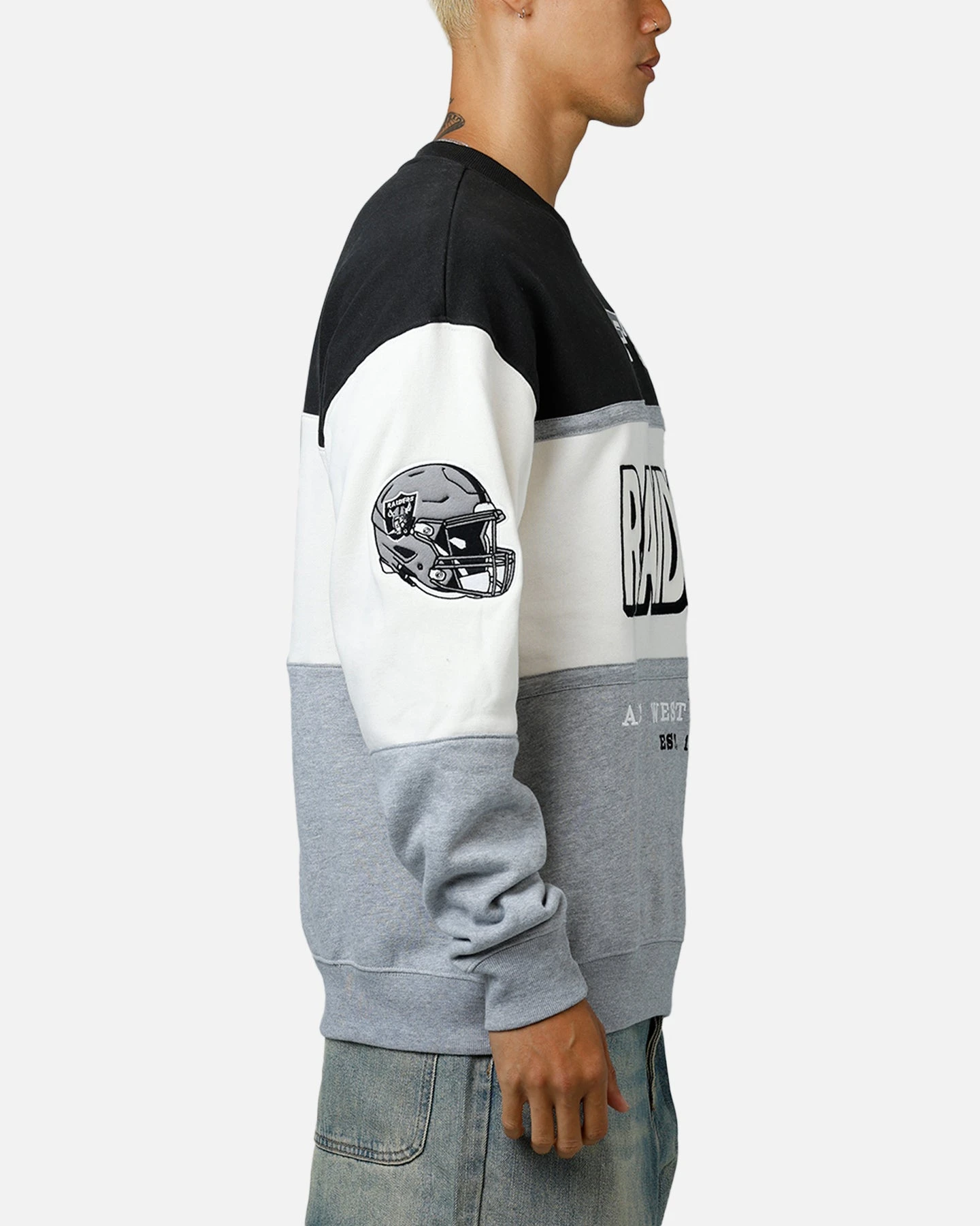 '47 BRAND 47 Brand Las Vegas Raiders Maximalist Crewneck Black/Grey 6 '47 BRAND 47 Brand Las Vegas Raiders Maximalist Crewneck Black/Grey - Image 4