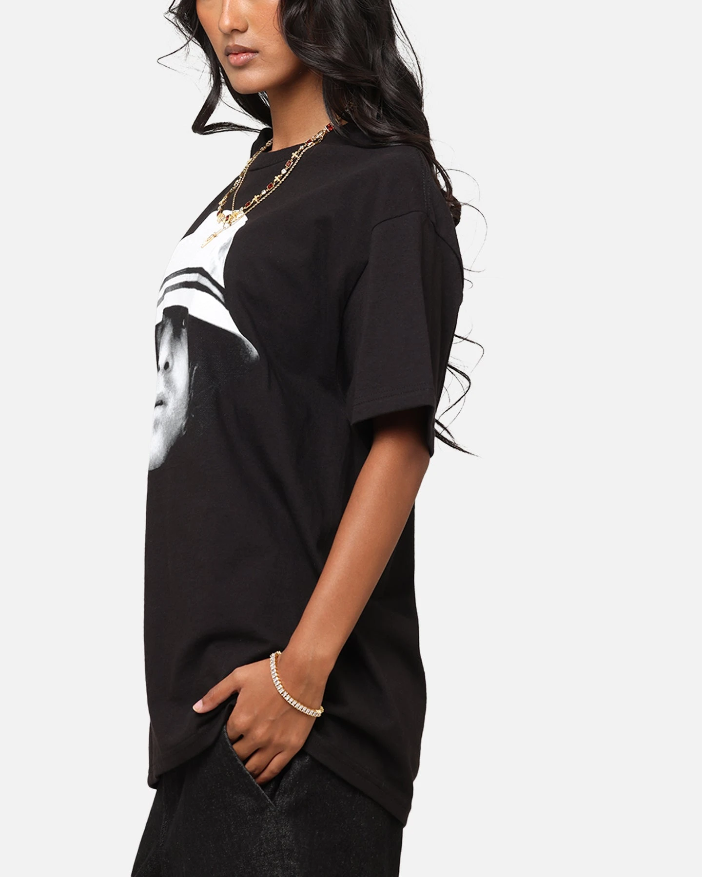 Liam Gallagher Bucket Hat T-Shirt Black 7 Liam Gallagher Bucket Hat T-Shirt Black - Image 5