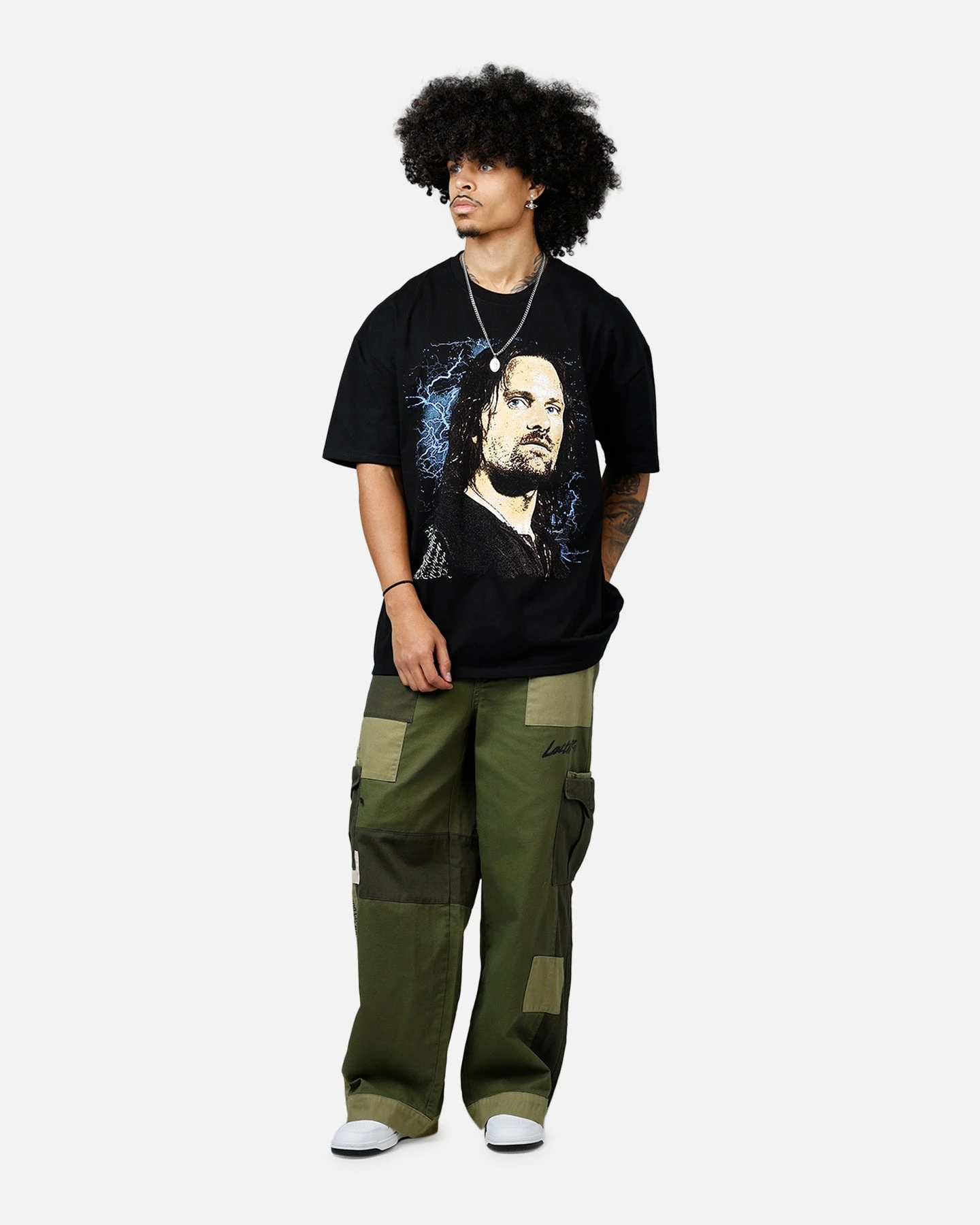 American Thrift X The Lord Of The Rings Aragorn Heavyweight T-Shirt Black 5 American Thrift X The Lord Of The Rings Aragorn Heavyweight T-Shirt Black - Image 3