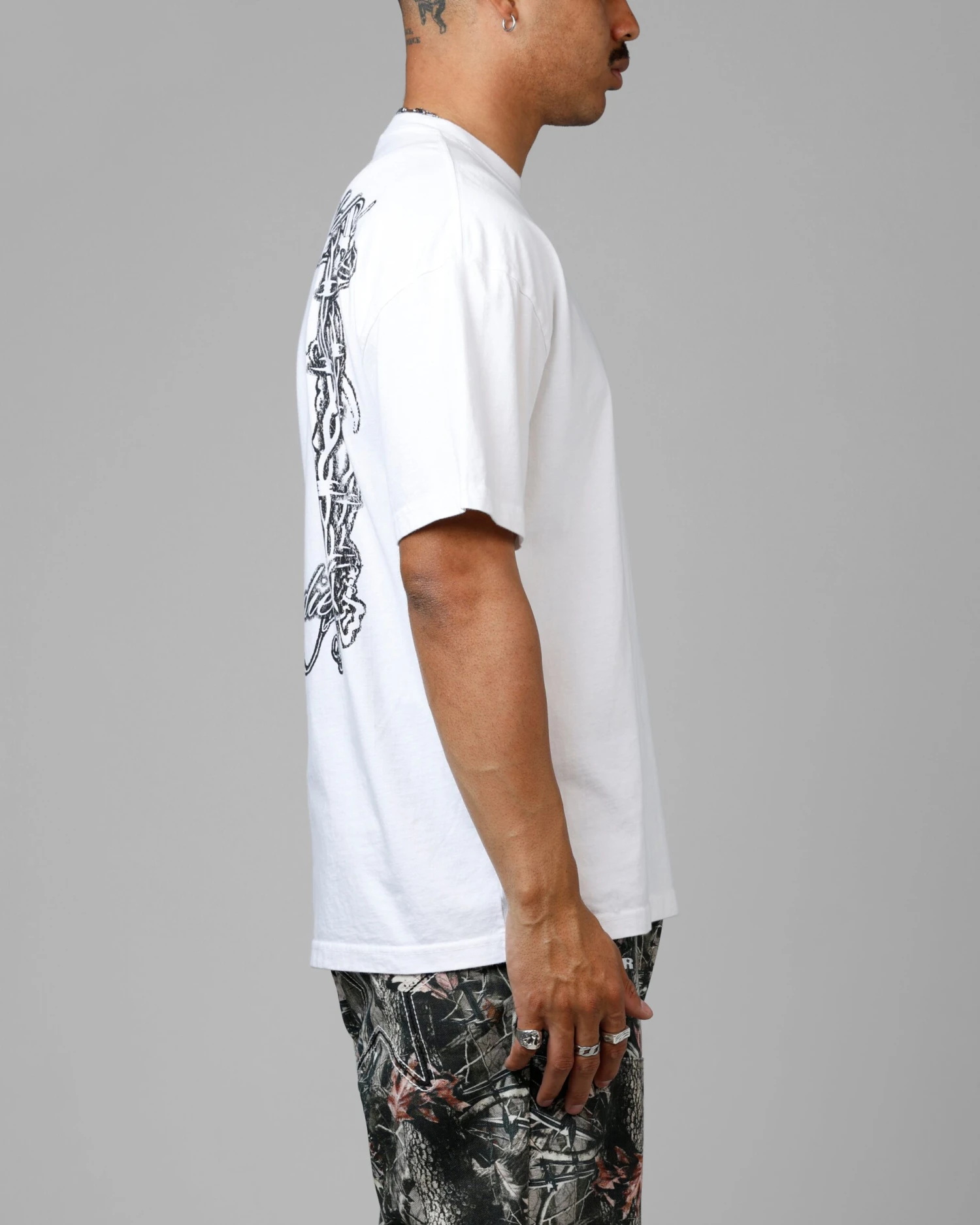 Loiter Earth Angel Heavyweight T-Shirt White 6 Loiter Earth Angel Heavyweight T-Shirt White - Image 4