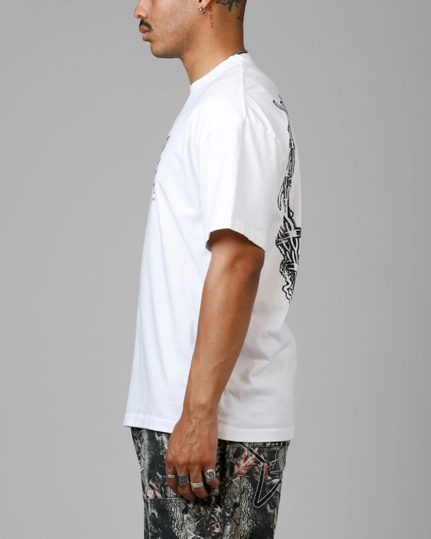 Loiter Earth Angel Heavyweight T-Shirt White 7 Loiter Earth Angel Heavyweight T-Shirt White - Image 5