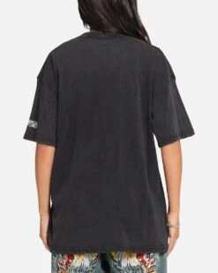 73 Studio X Cartoon Network Courage The Cowardly Dog Grail Vintage T-Shirt Black Acidwash 10 73 Studio X Cartoon Network Courage The Cowardly Dog Grail Vintage T-Shirt Black Acidwash -Culture Kings 02053873 YB017 womens 0030