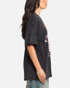 73 Studio X Cartoon Network Courage The Cowardly Dog Grail Vintage T-Shirt Black Acidwash 11 73 Studio X Cartoon Network Courage The Cowardly Dog Grail Vintage T-Shirt Black Acidwash -Culture Kings 02053873 YB017 womens 0040